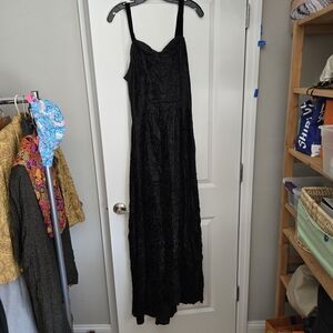 Source Unknown Black Textured Maxi Dress